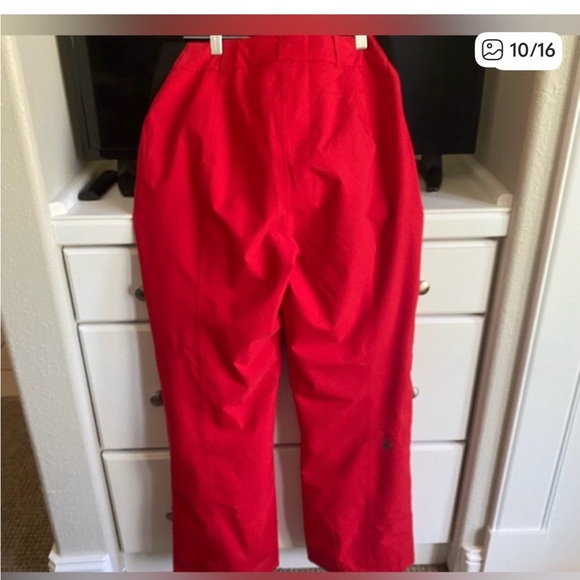 Women’s Spyder snow pants worn once - Picture 3 of 5